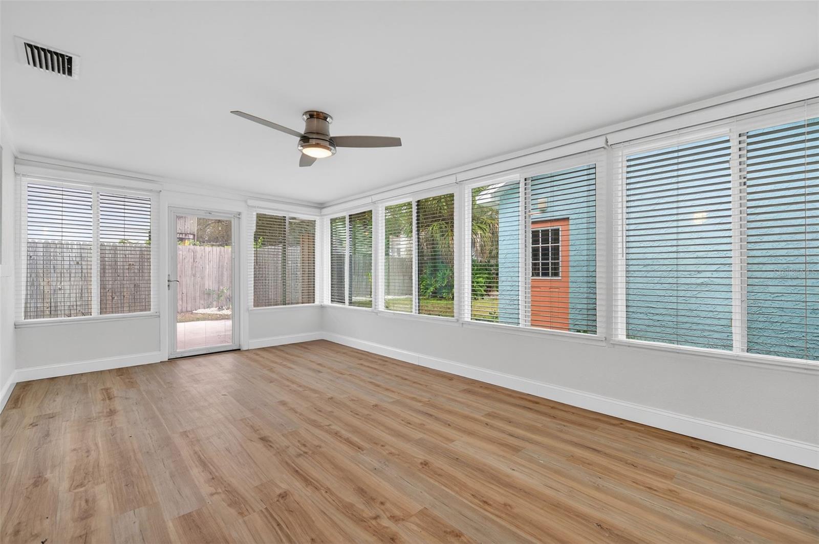 Image 26 of 49 For 316 Crystal Beach Avenue