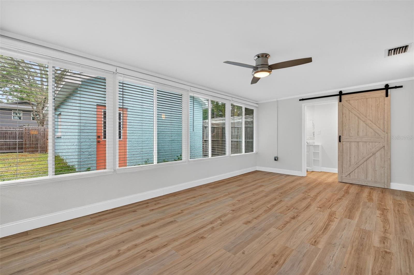 Image 27 of 49 For 316 Crystal Beach Avenue