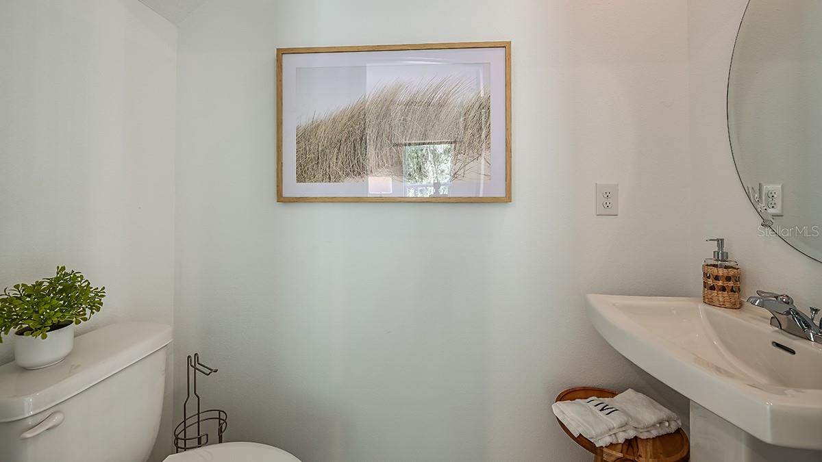 Image 11 of 22 For 2790 Armadale Drive 13