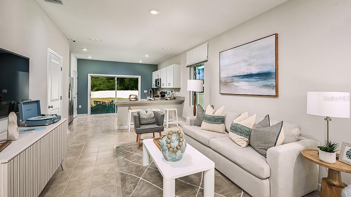 Image 9 of 22 For 2790 Armadale Drive 13