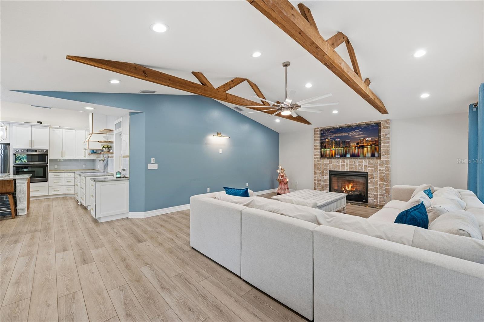 Image 21 of 65 For 3843 Georgia Court