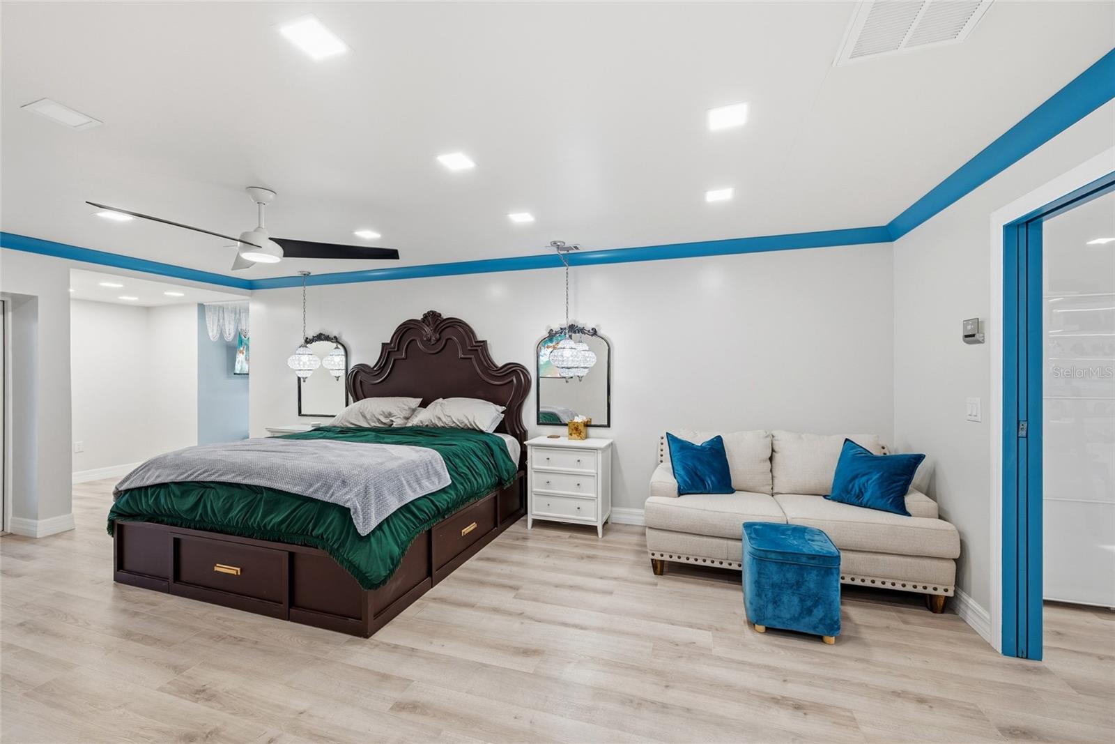 Image 24 of 65 For 3843 Georgia Court