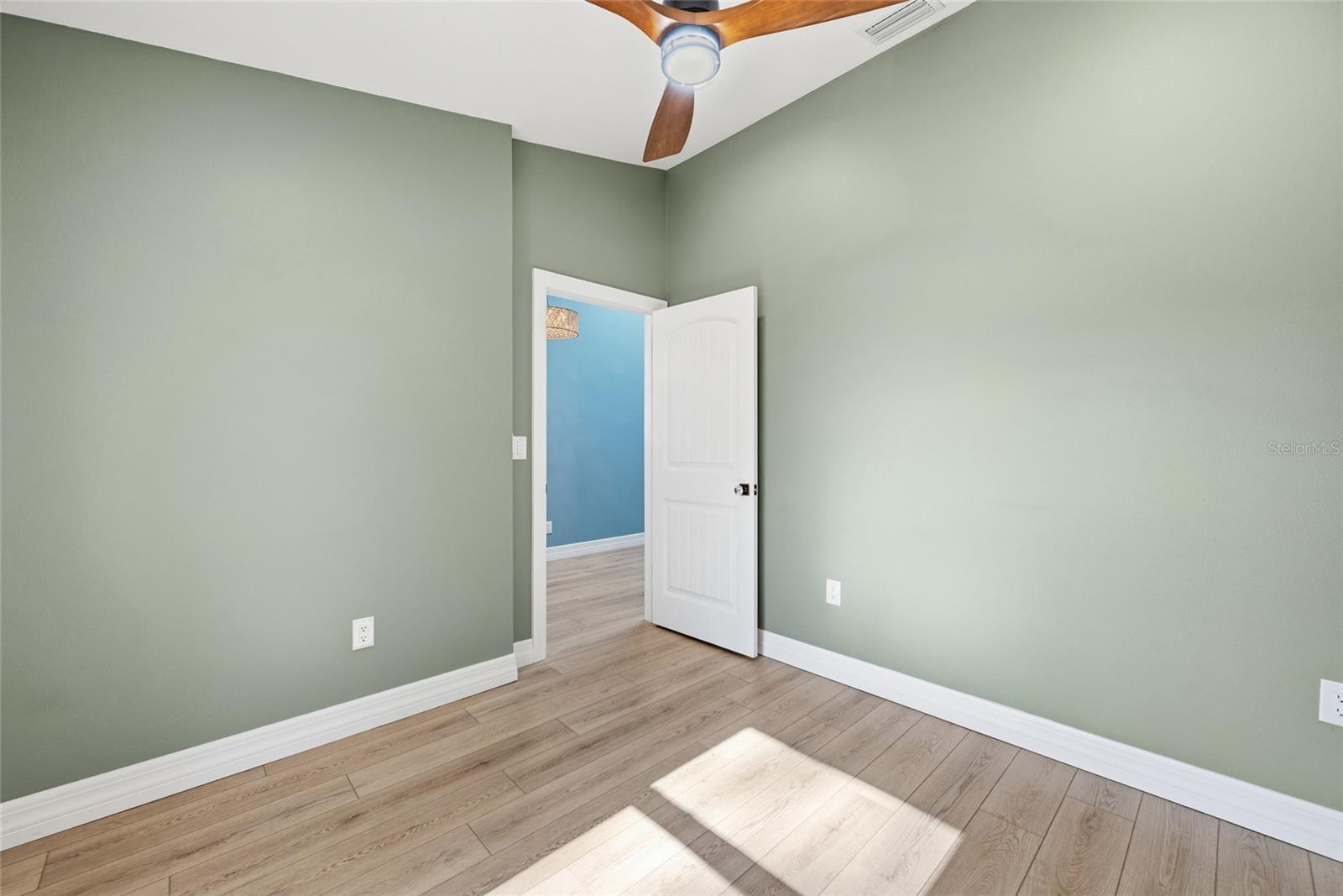 Image 36 of 65 For 3843 Georgia Court