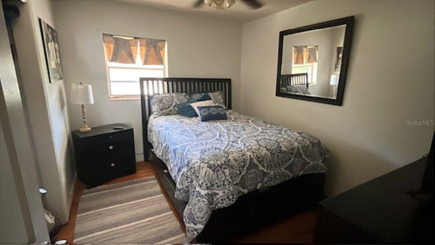 Listing photo id 20 for 4806 Falkenburg Road