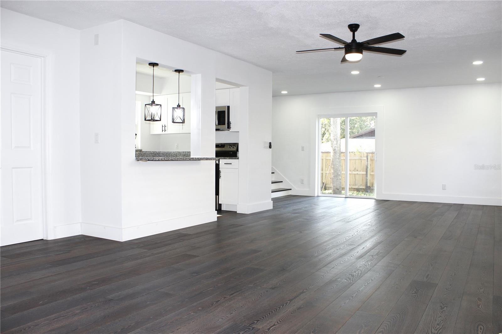 Image 11 of 62 For 10418 Oklawaha Avenue