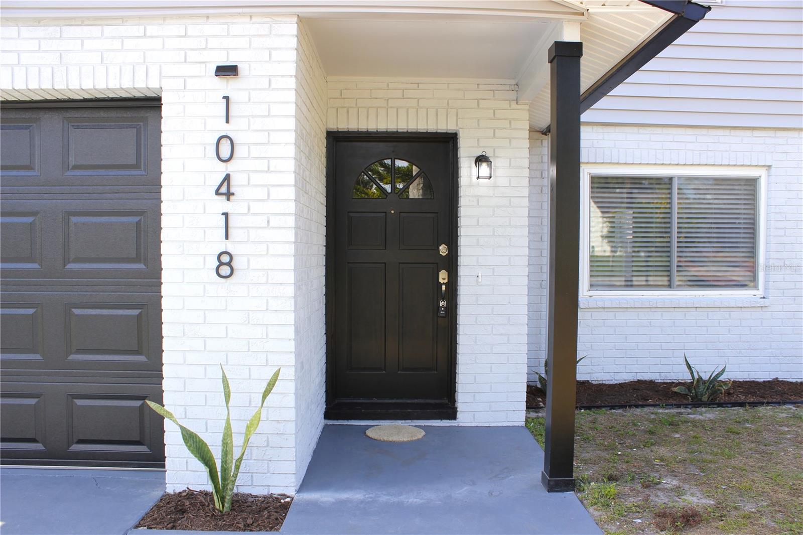 Image 4 of 62 For 10418 Oklawaha Avenue