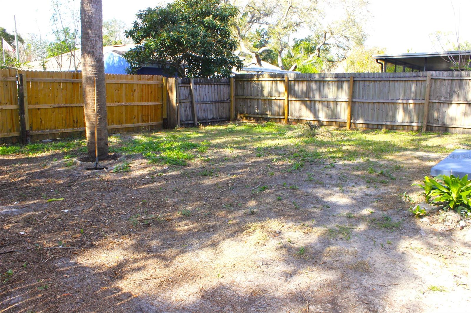 Image 46 of 62 For 10418 Oklawaha Avenue