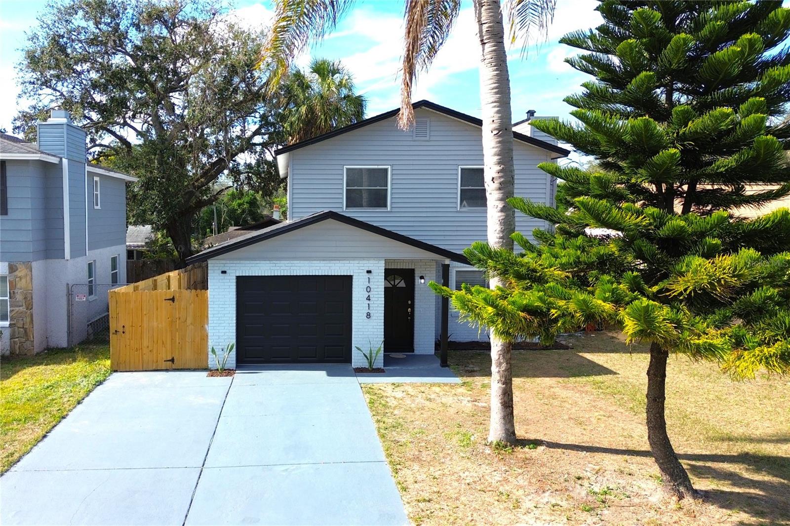 Image 6 of 62 For 10418 Oklawaha Avenue