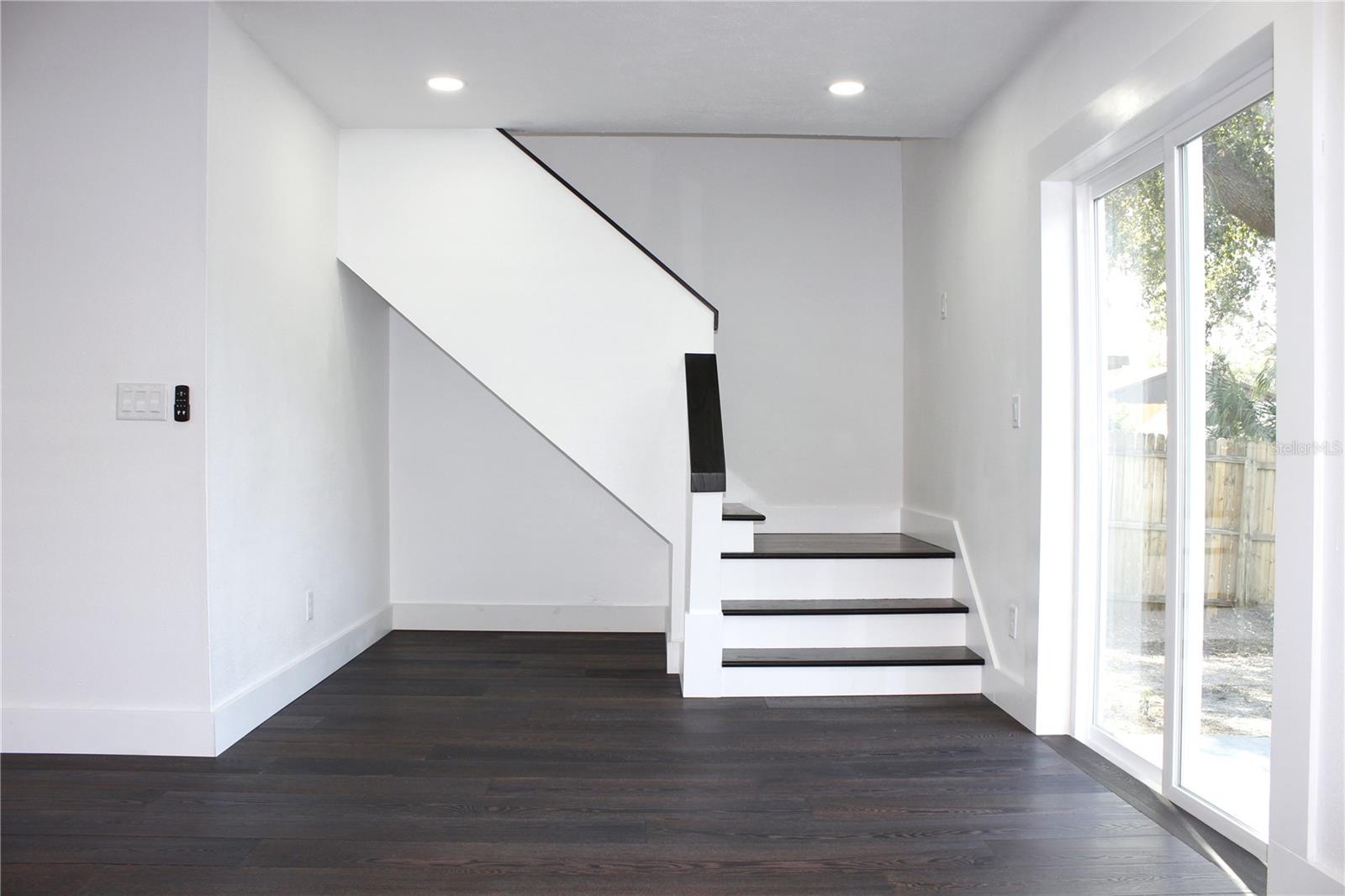 Image 9 of 62 For 10418 Oklawaha Avenue