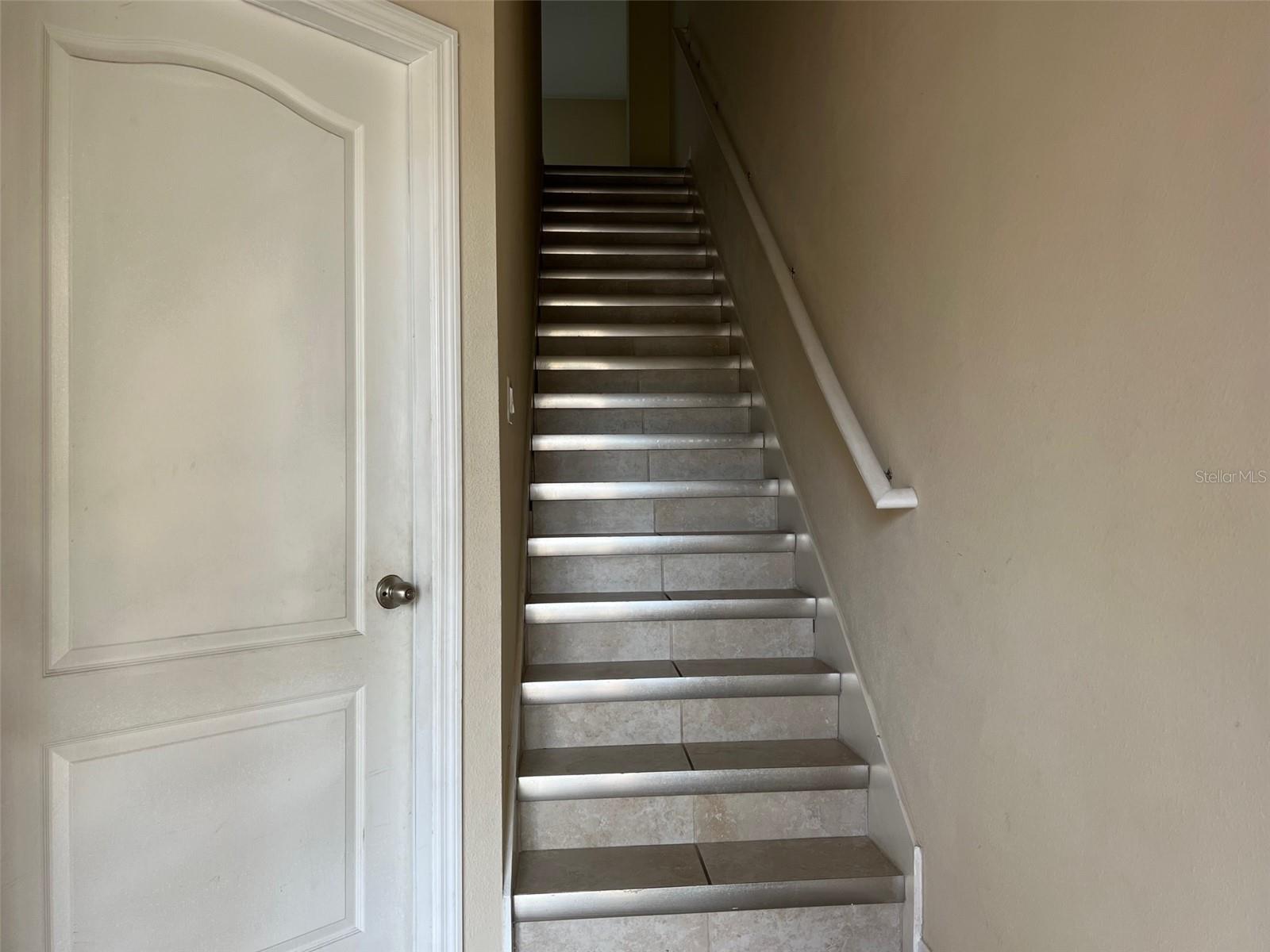 Image 14 of 35 For 822 Callista Cay Loop