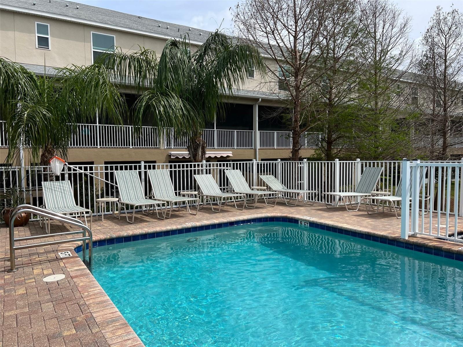 Image 18 of 35 For 822 Callista Cay Loop