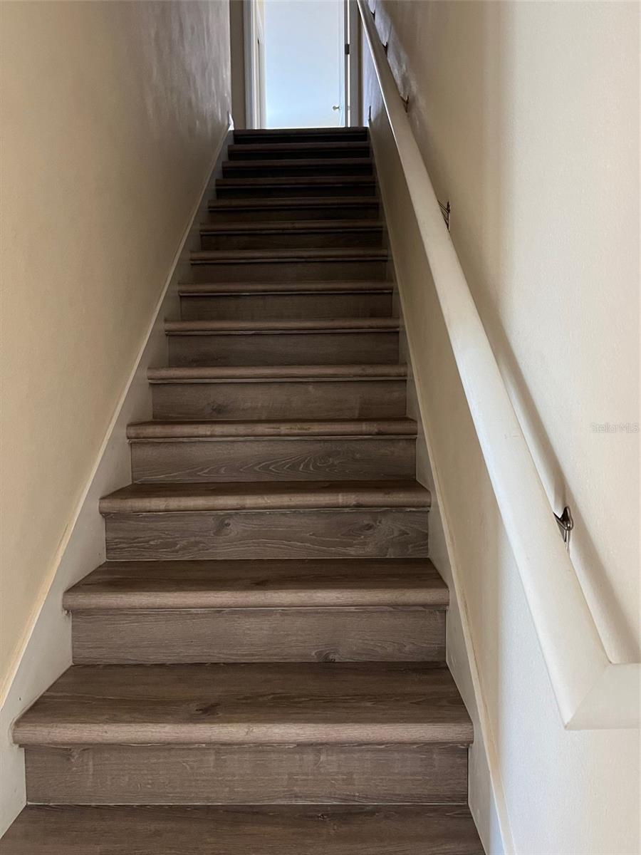 Image 23 of 35 For 822 Callista Cay Loop