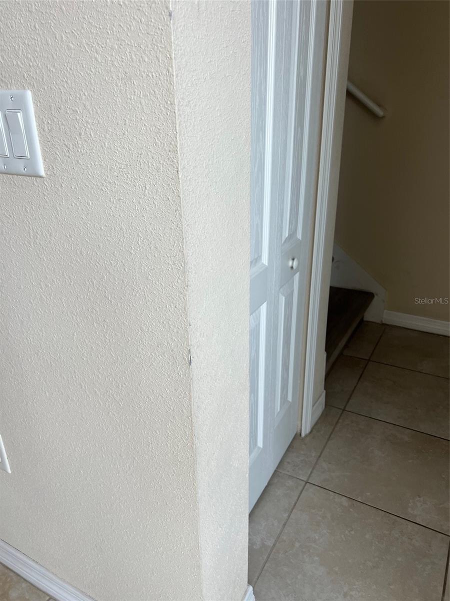 Image 32 of 35 For 822 Callista Cay Loop