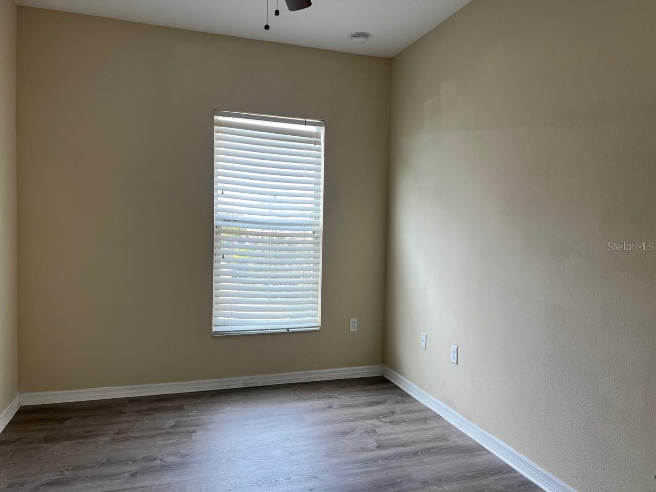 Image 7 of 35 For 822 Callista Cay Loop