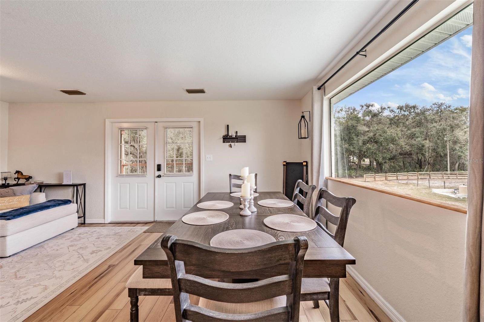 Image 12 of 41 For 4622 Justin Lane