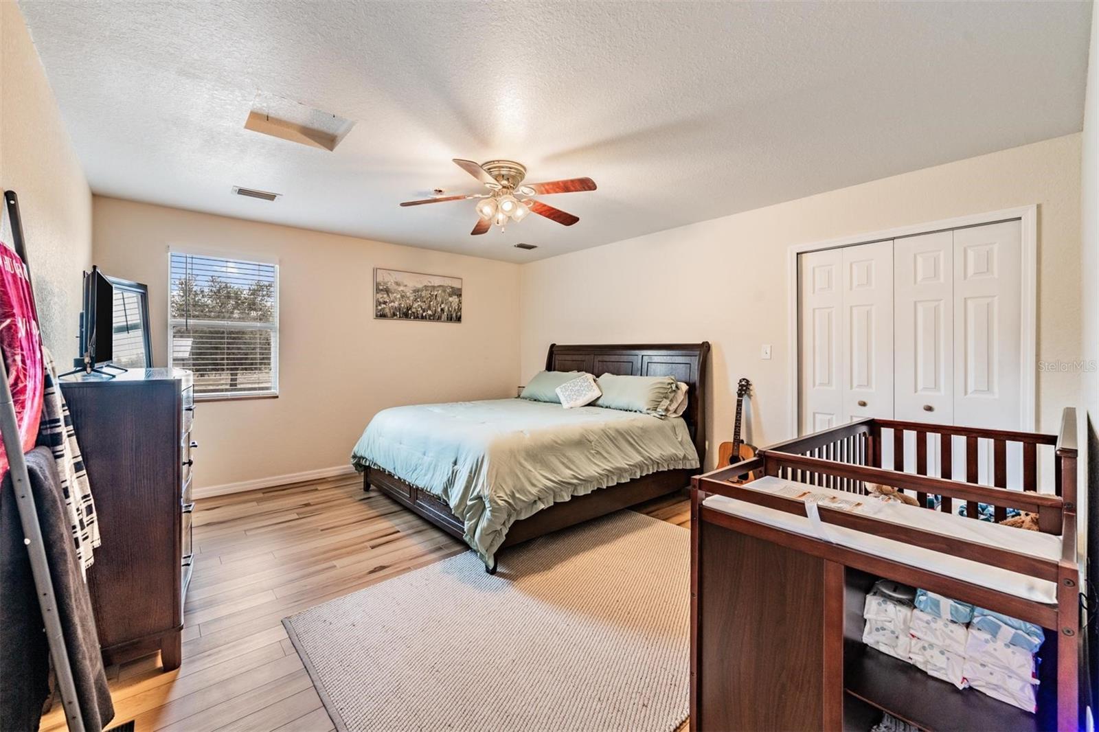 Image 21 of 41 For 4622 Justin Lane