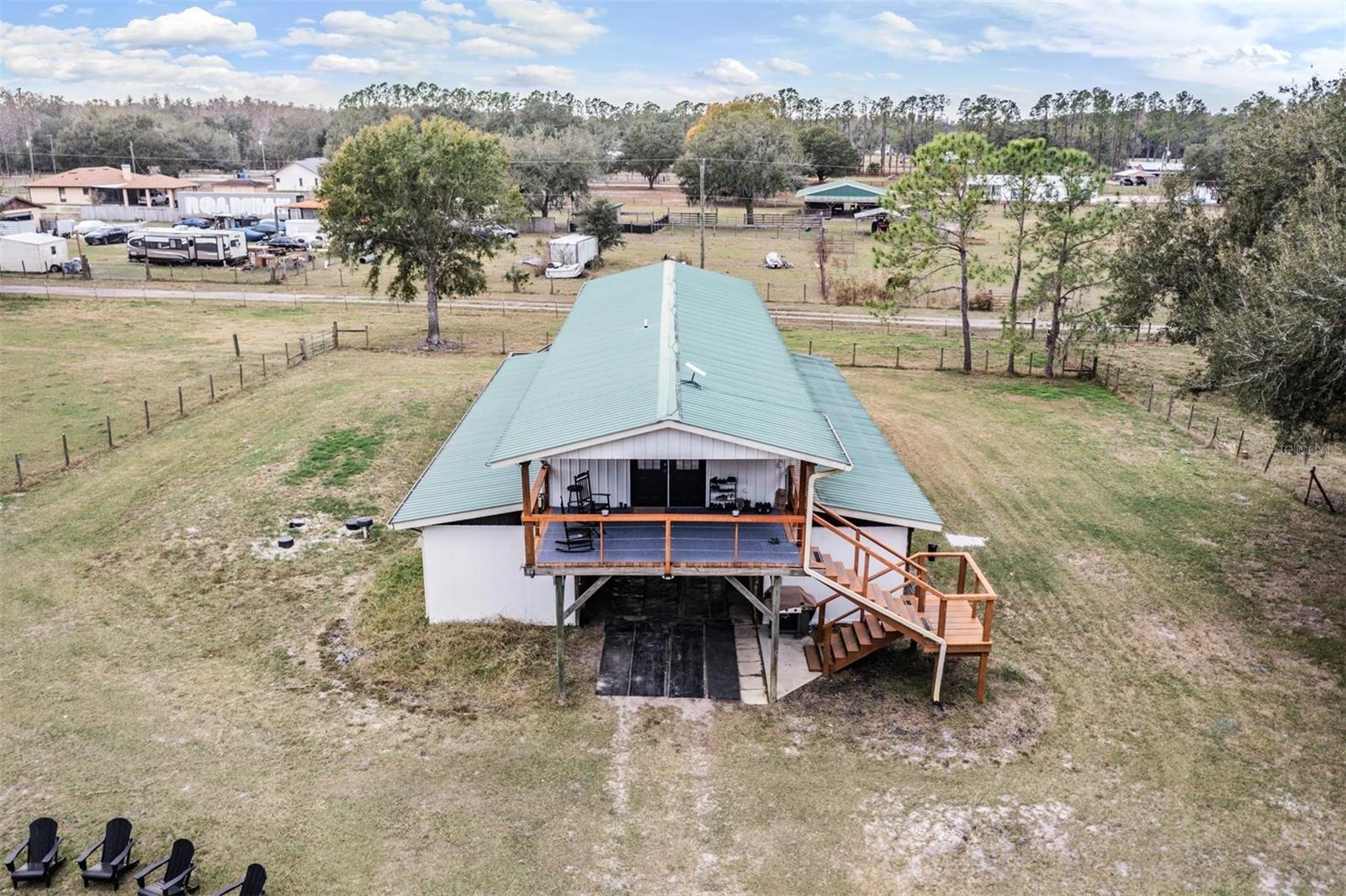 Image 33 of 41 For 4622 Justin Lane