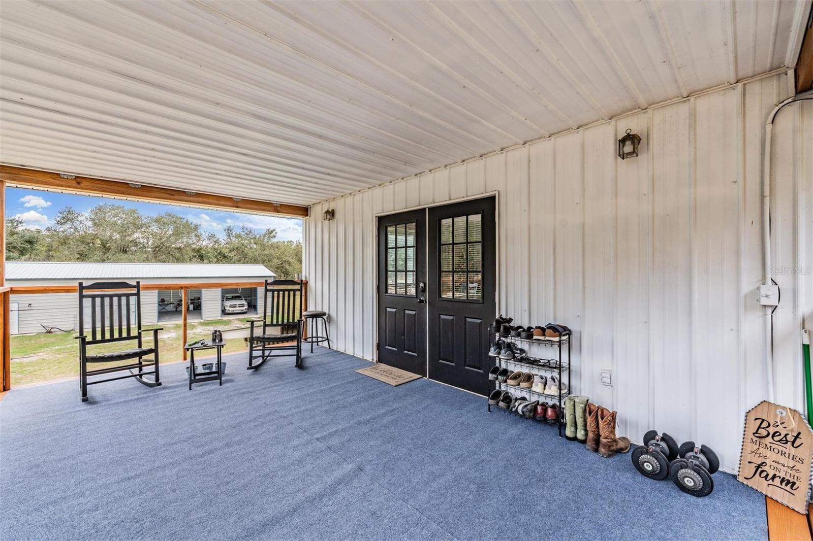 Image 7 of 41 For 4622 Justin Lane