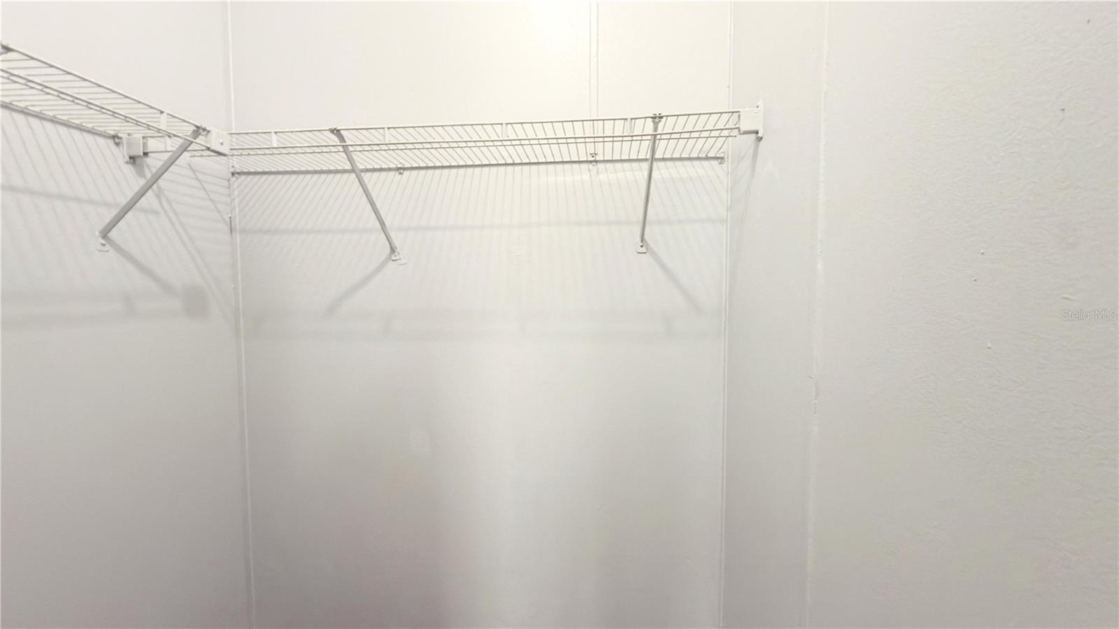 Listing photo id 8 for 6735 Mangrove Drive