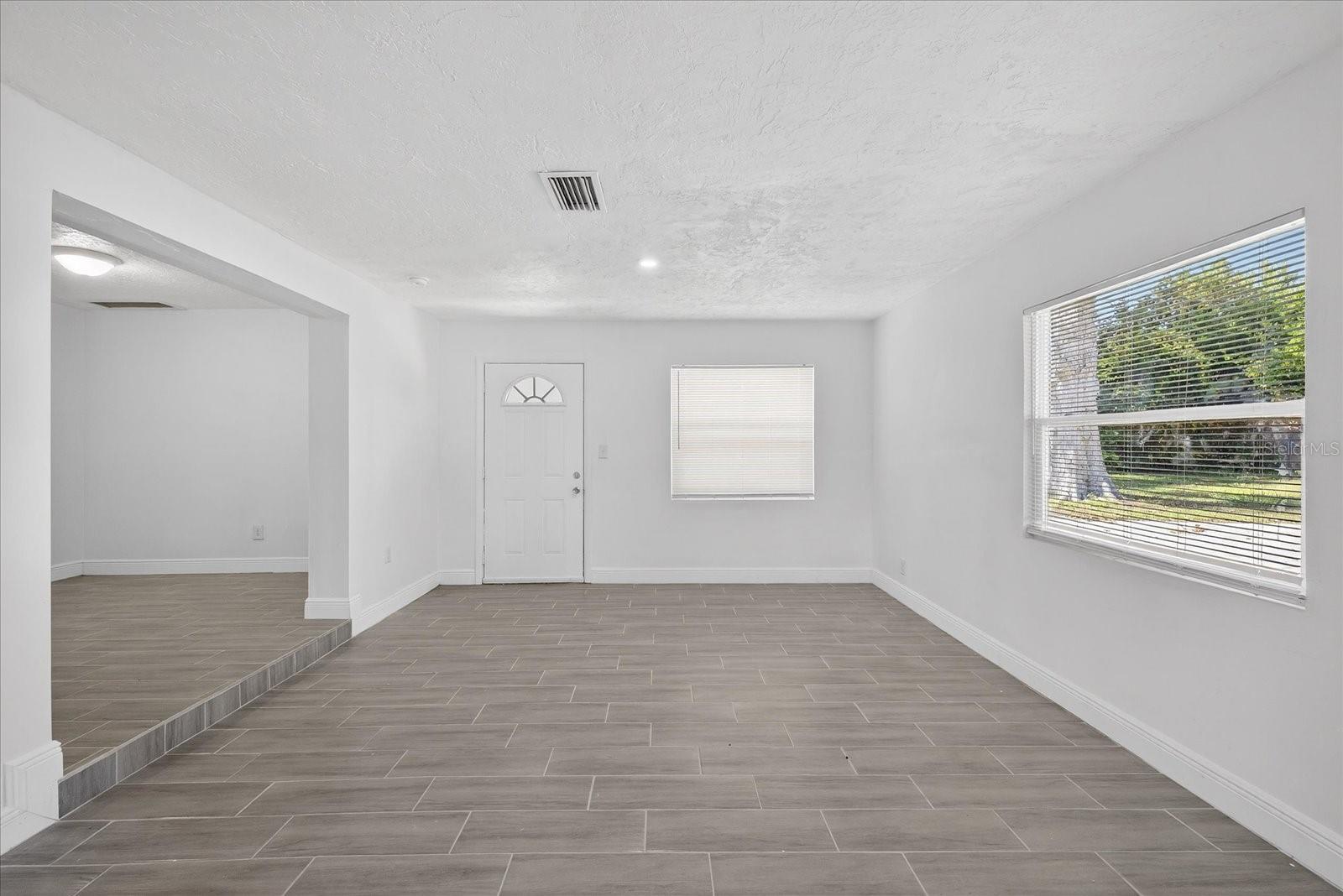 Image 29 of 29 For 902 Marshall Street