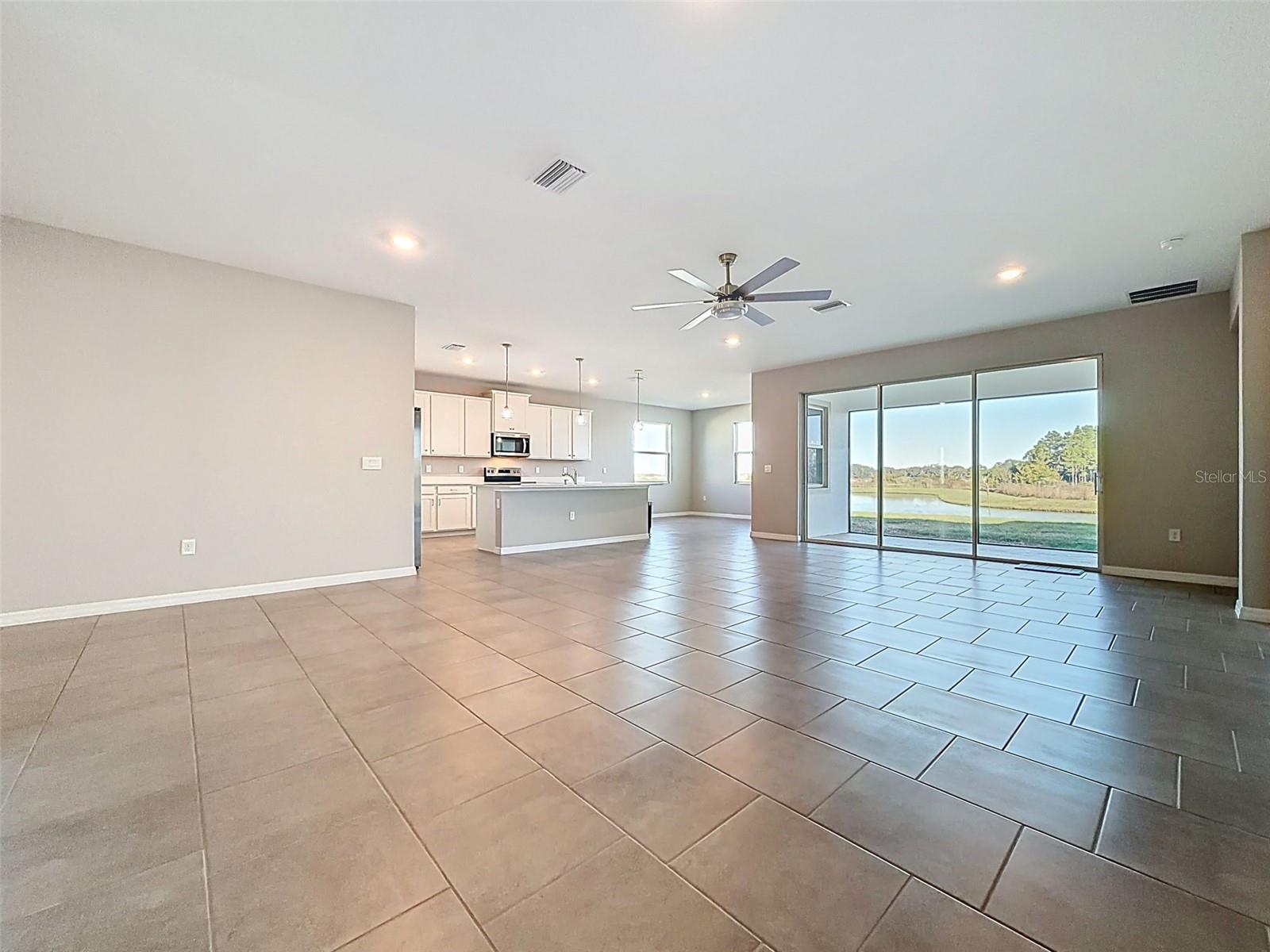 Image 11 of 77 For 10559 Bridgegate Heights Loop