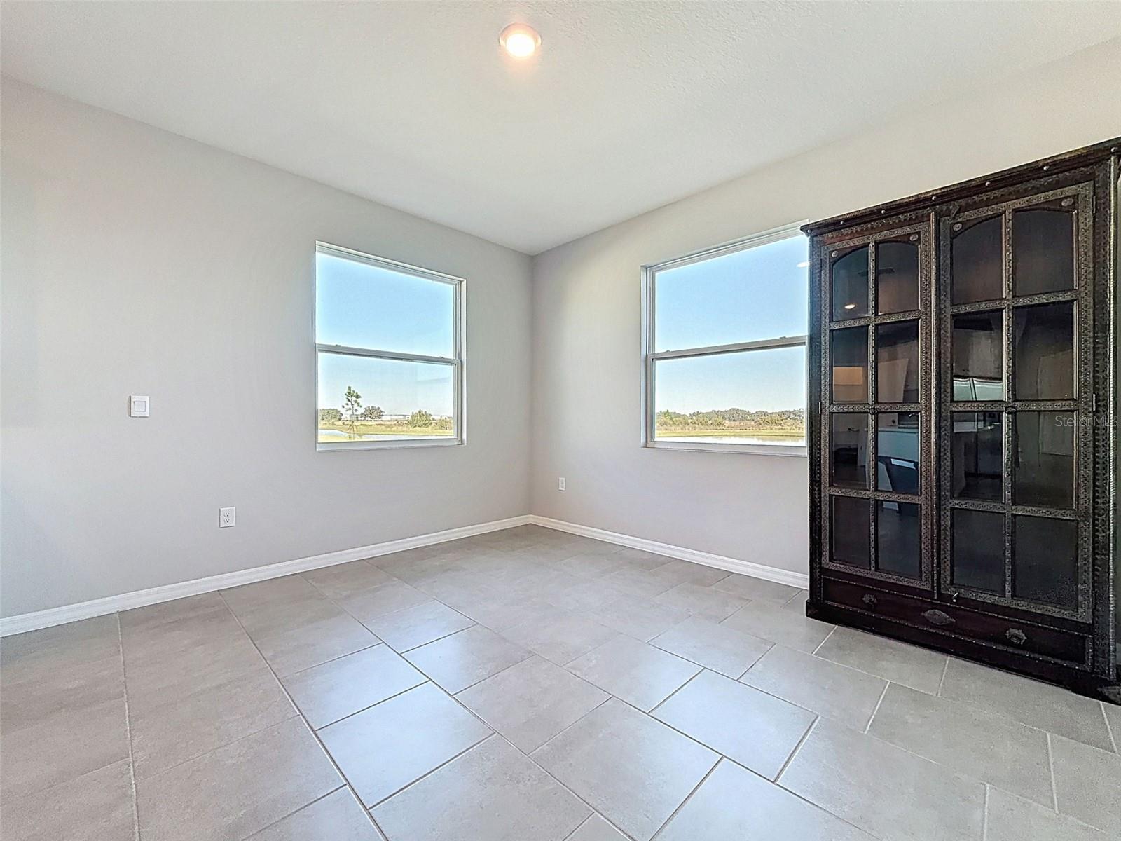 Image 18 of 77 For 10559 Bridgegate Heights Loop