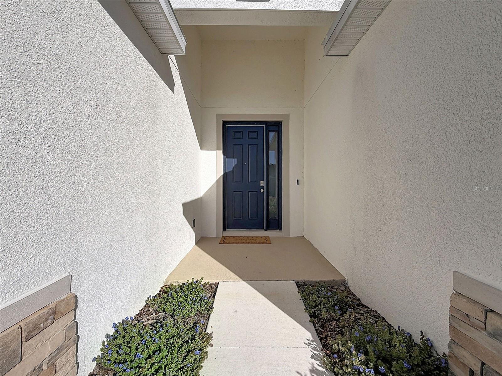 Image 5 of 77 For 10559 Bridgegate Heights Loop