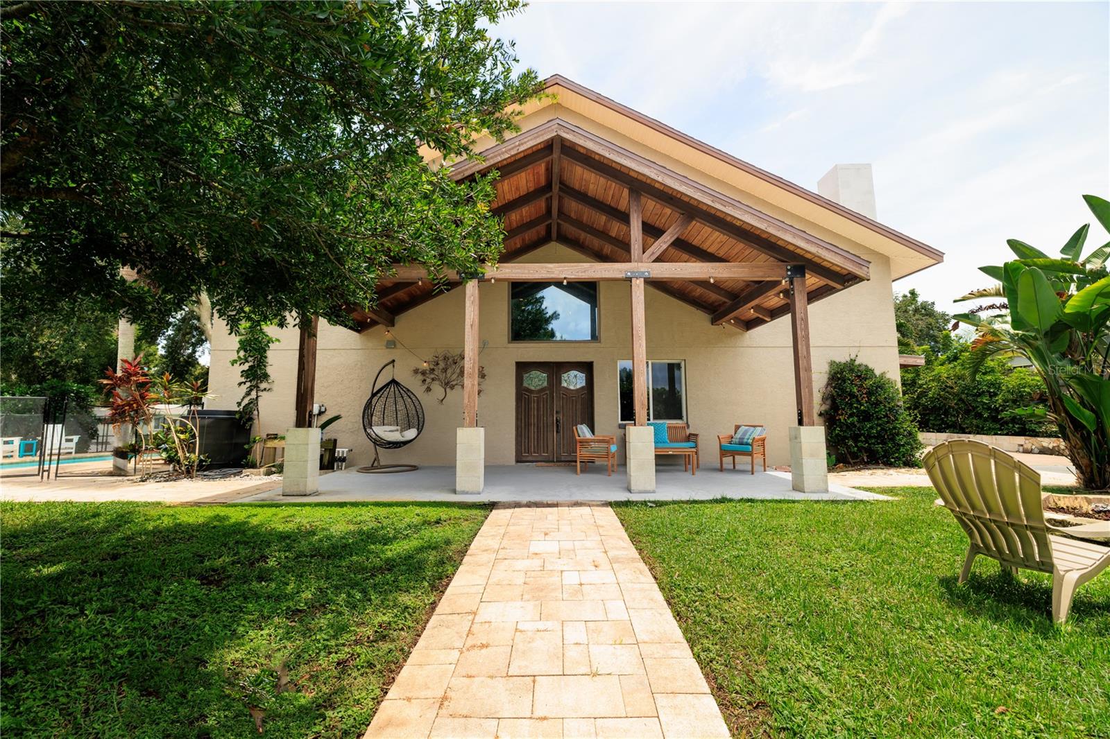 Details for 11470 77th Court, SEMINOLE, FL 33772