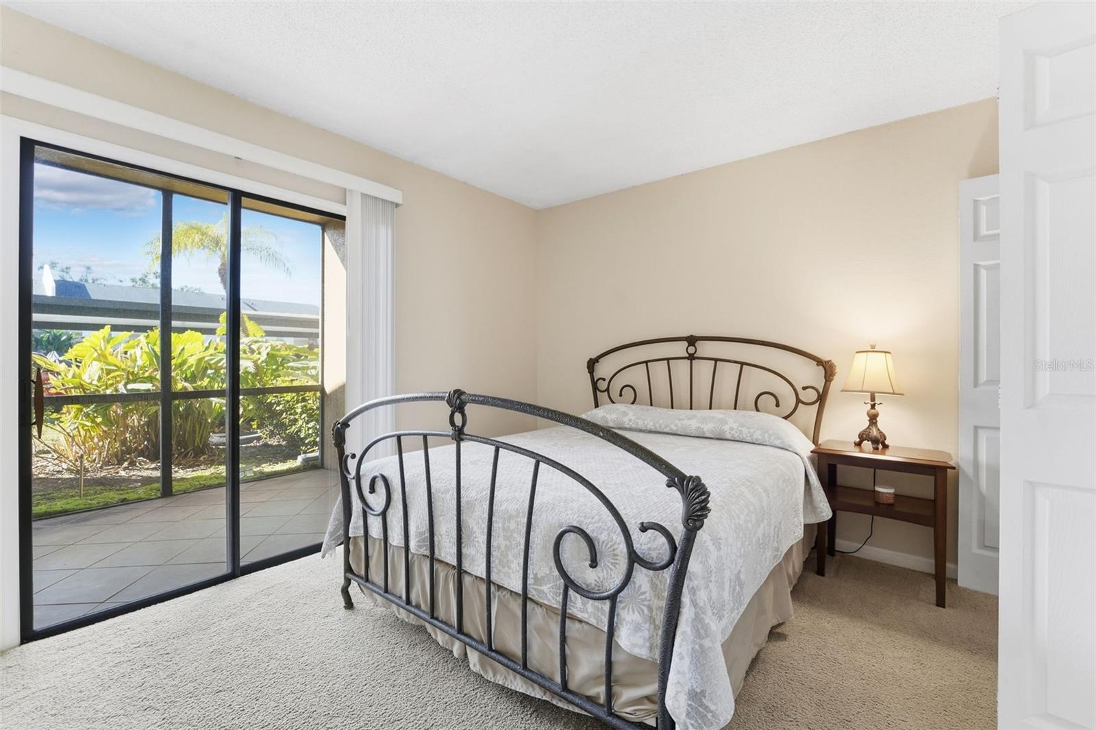 Image 18 of 48 For 10103 Sailwinds Boulevard N 103