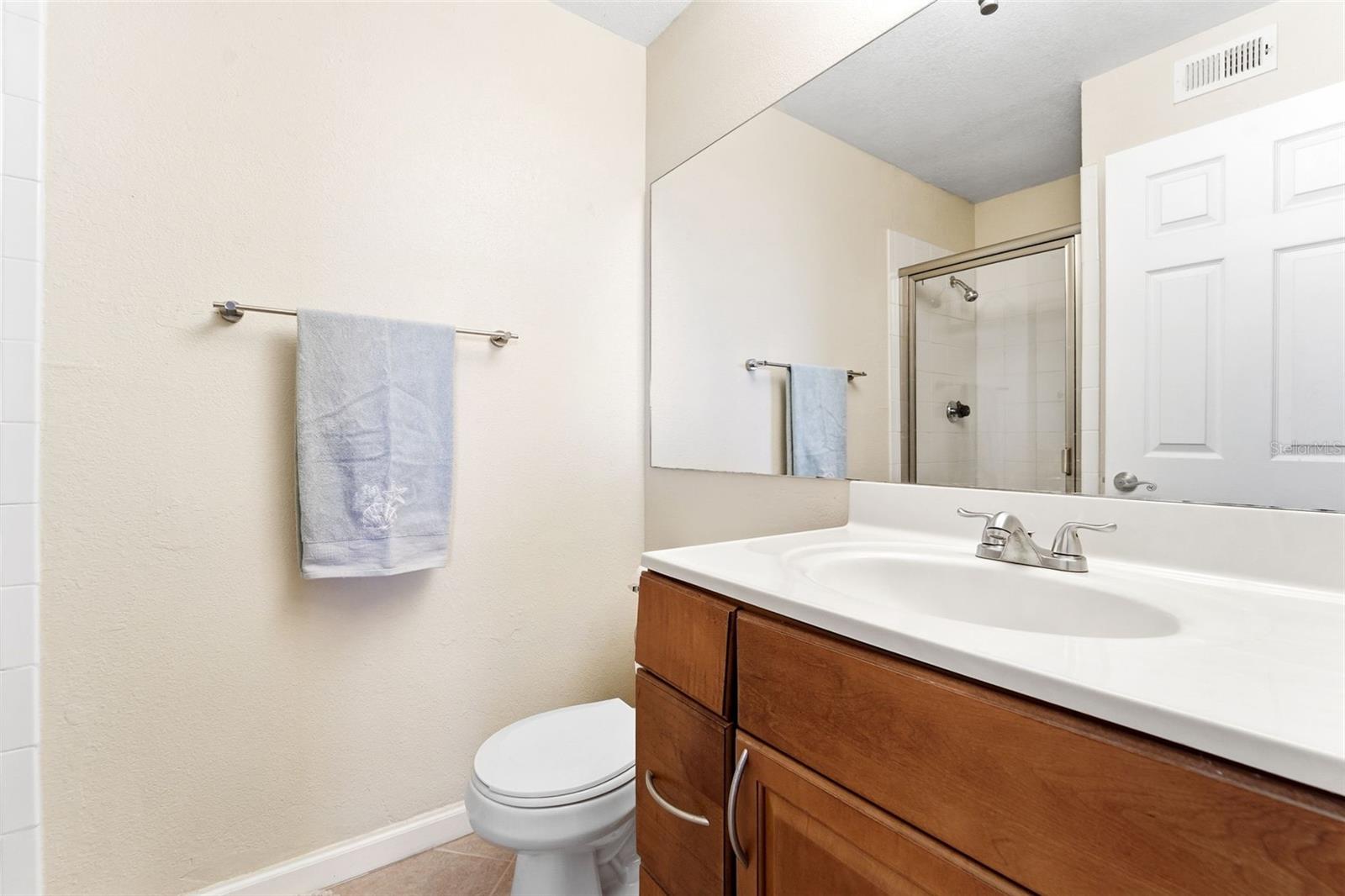 Image 22 of 48 For 10103 Sailwinds Boulevard N 103