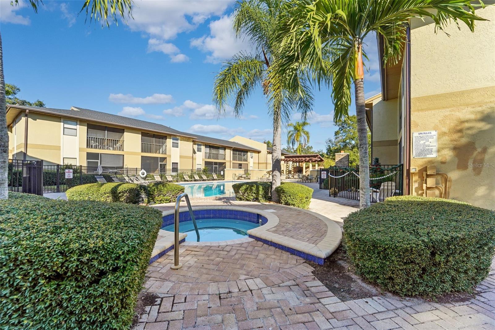 Image 34 of 48 For 10103 Sailwinds Boulevard N 103