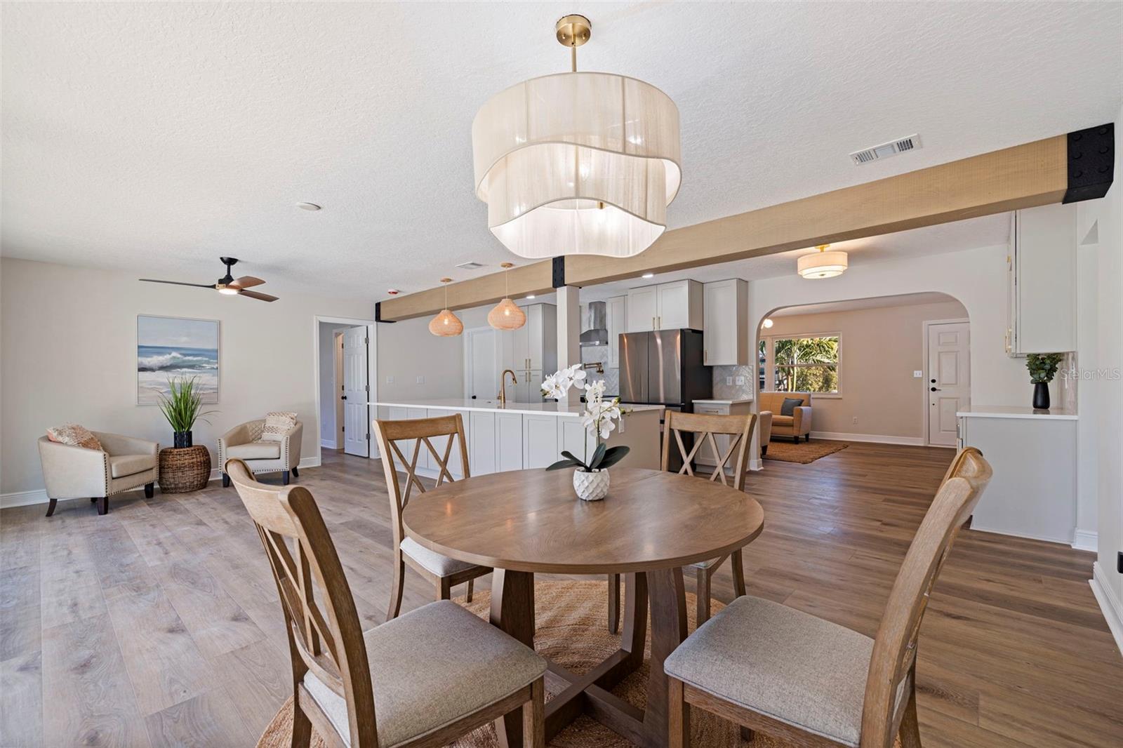 Image 19 of 46 For 2962 Vina Del Mar Boulevard