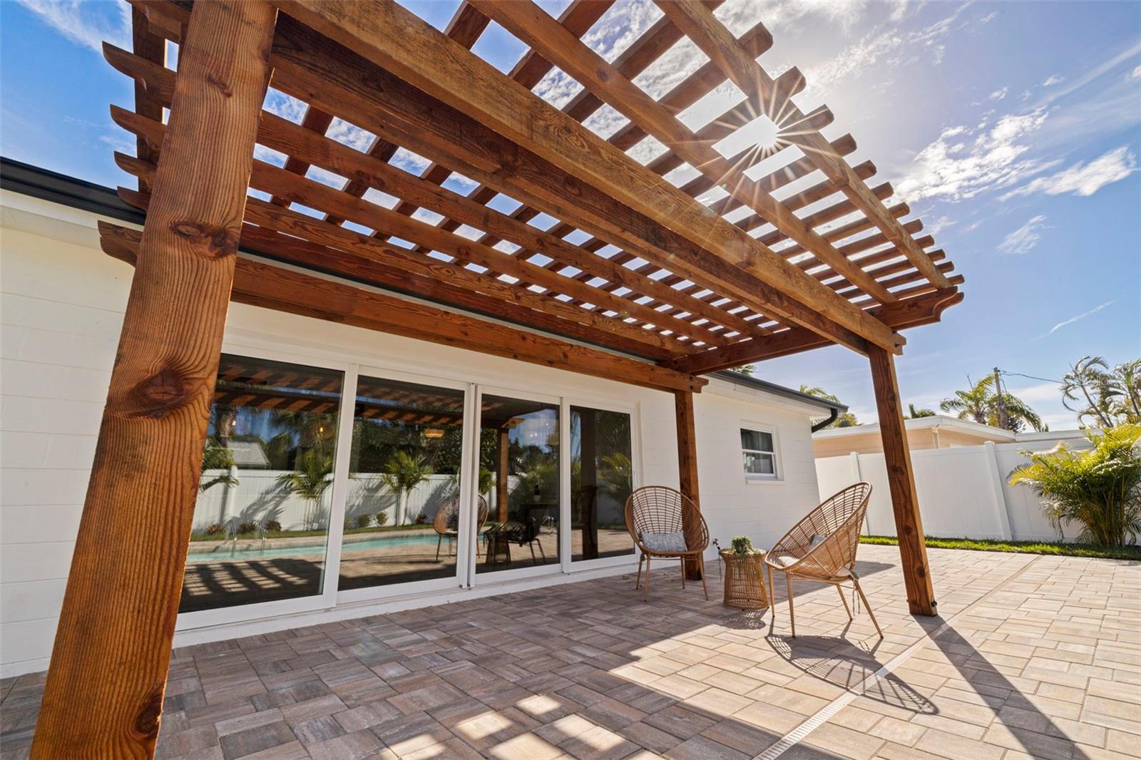 Image 26 of 46 For 2962 Vina Del Mar Boulevard