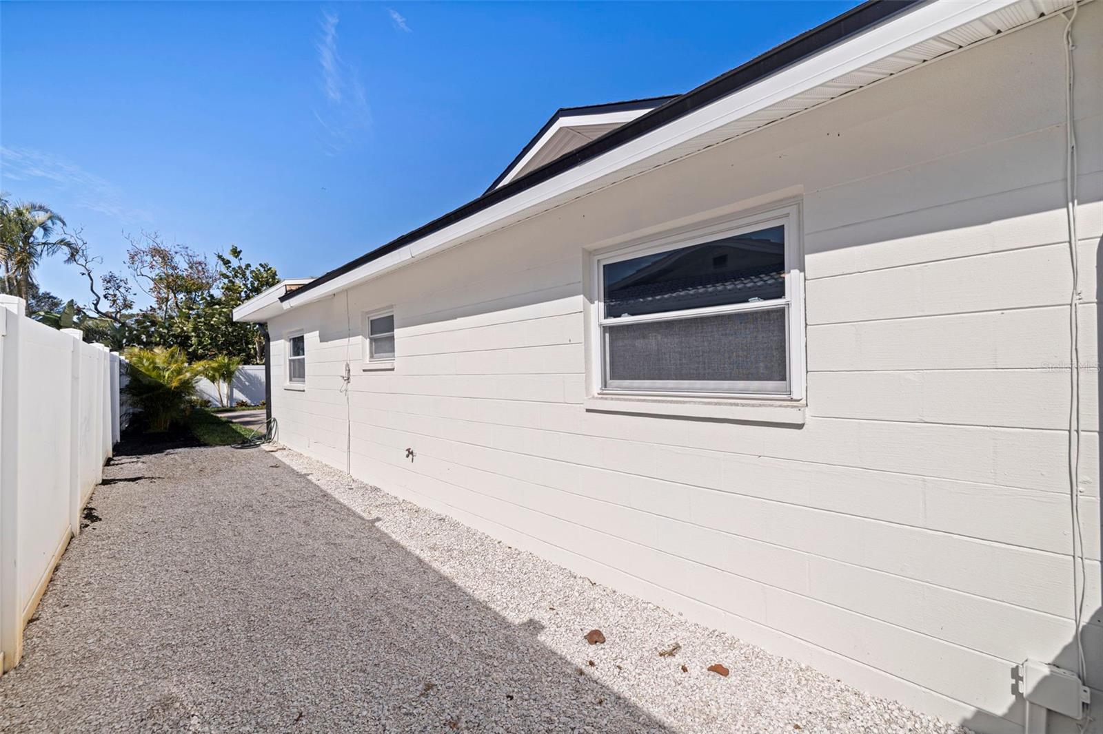 Image 39 of 46 For 2962 Vina Del Mar Boulevard