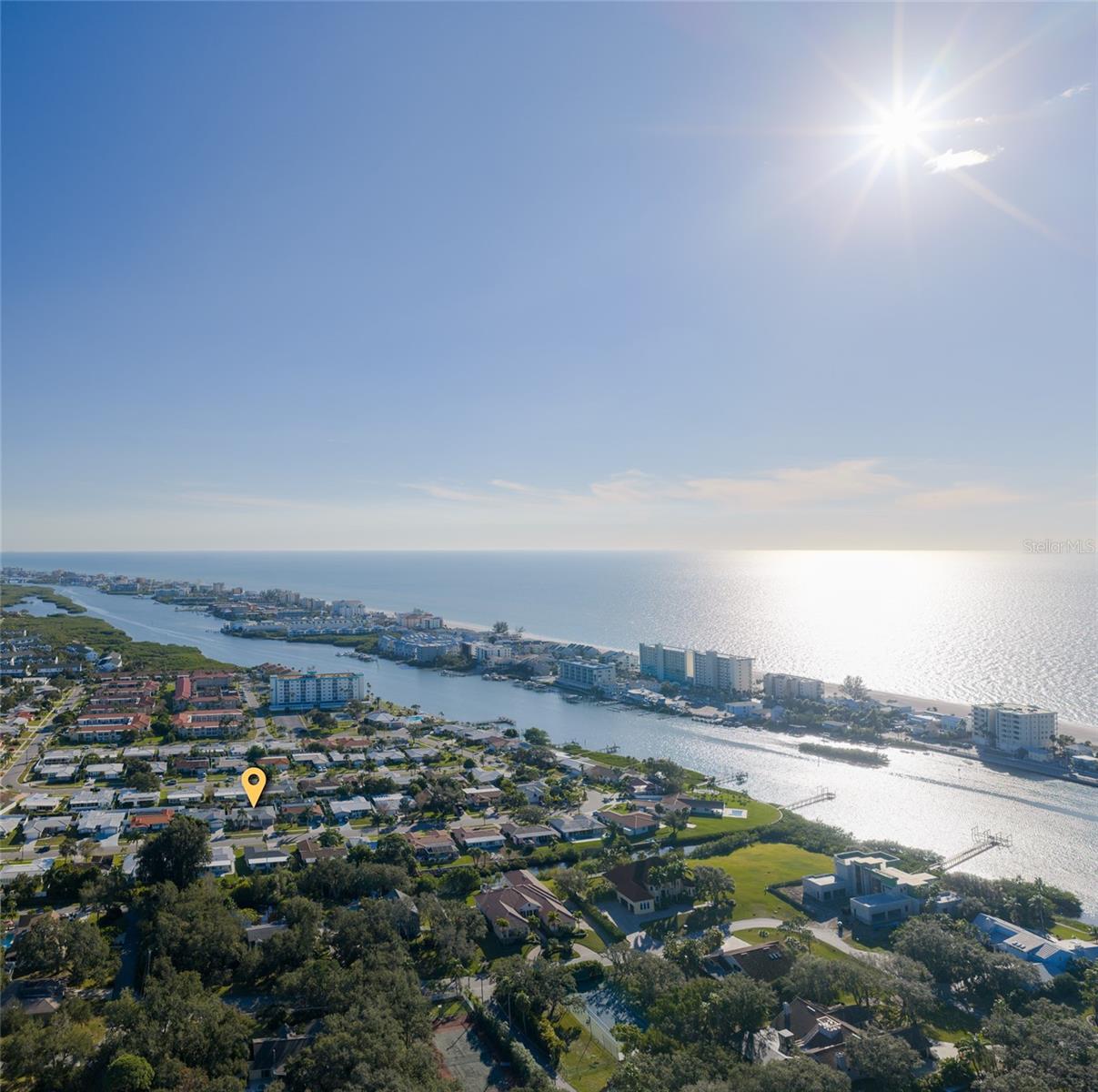 Listing photo id 55 for 14922 Crown Drive