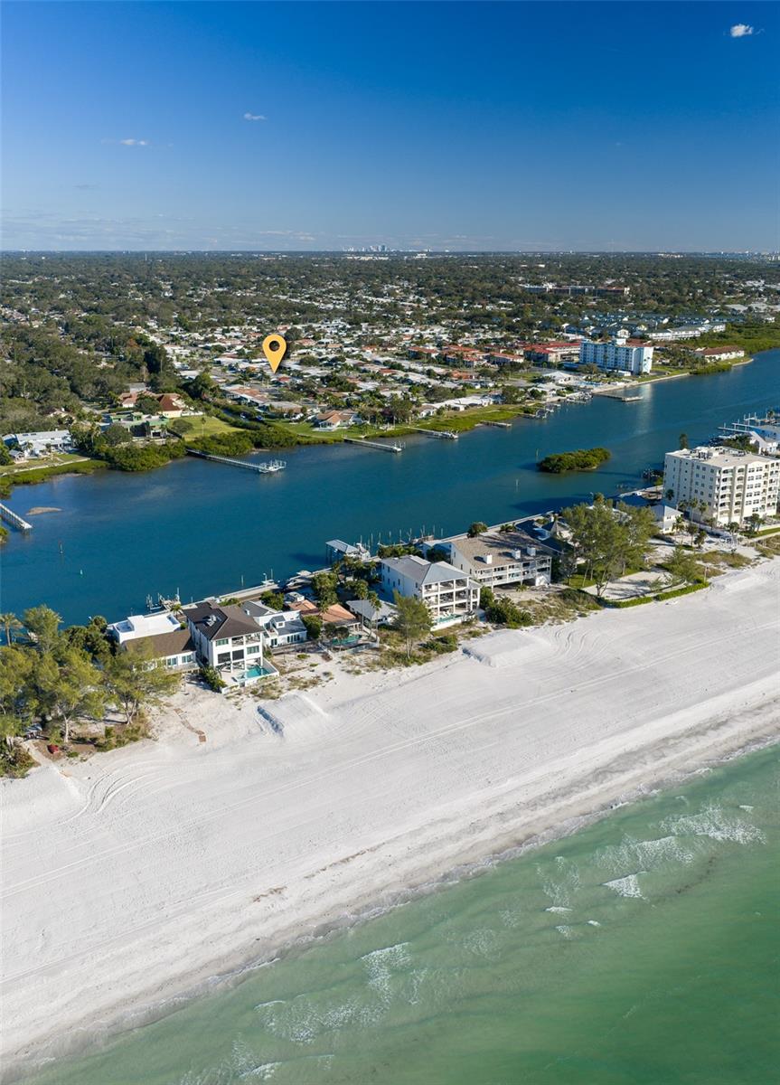 Listing photo id 56 for 14922 Crown Drive