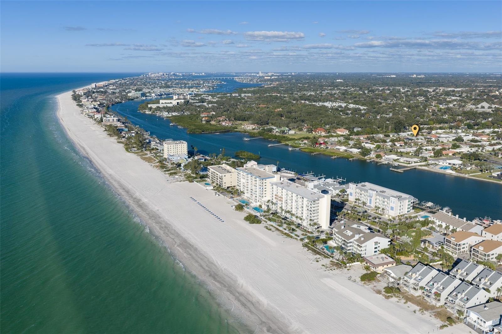 Listing photo id 59 for 14922 Crown Drive