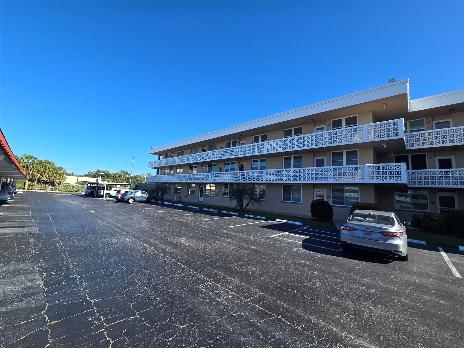 Details for 5095 Bay Street Ne 310, ST PETERSBURG, FL 33703