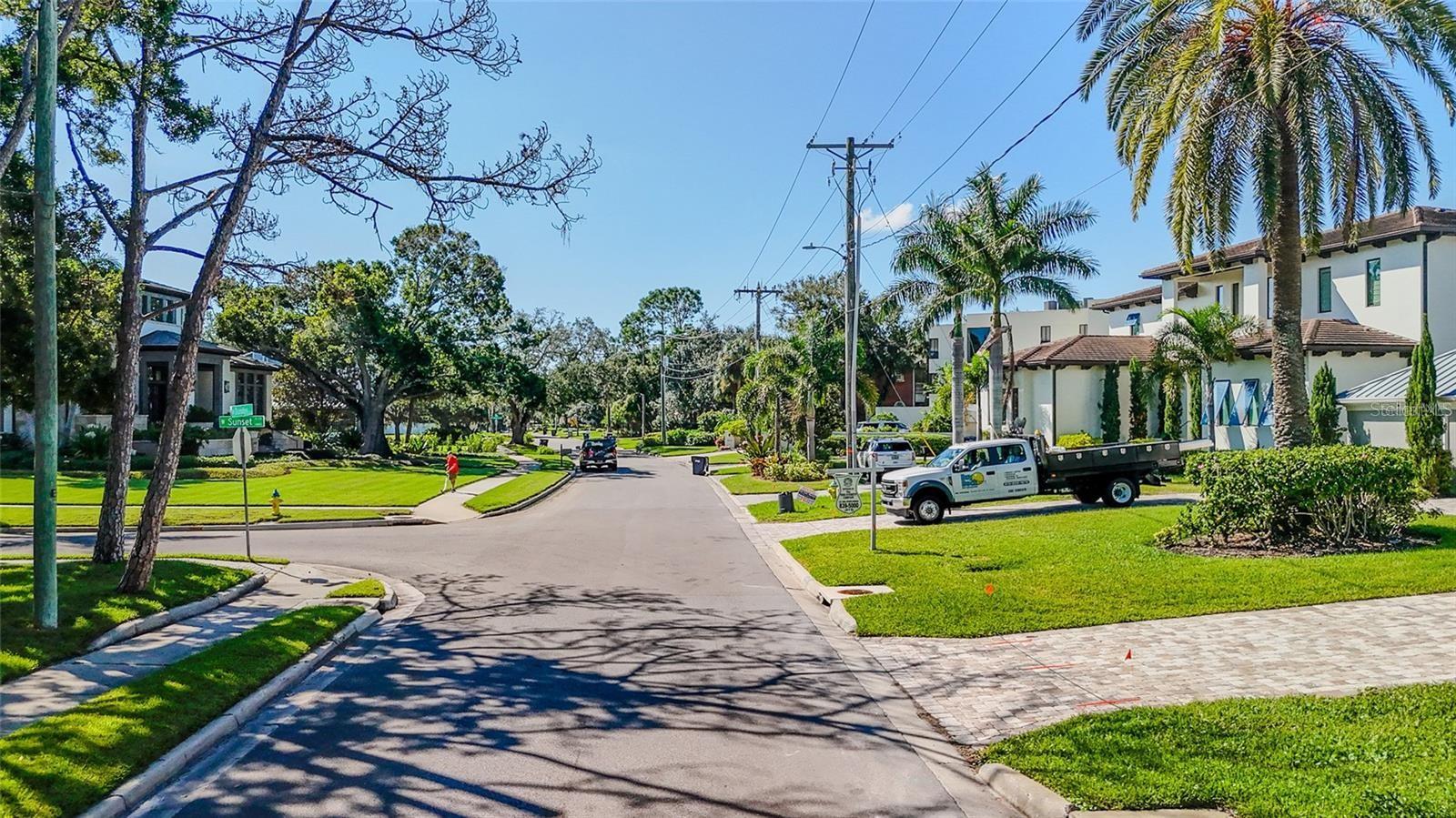 Image 21 of 22 For 2609 Dundee Street