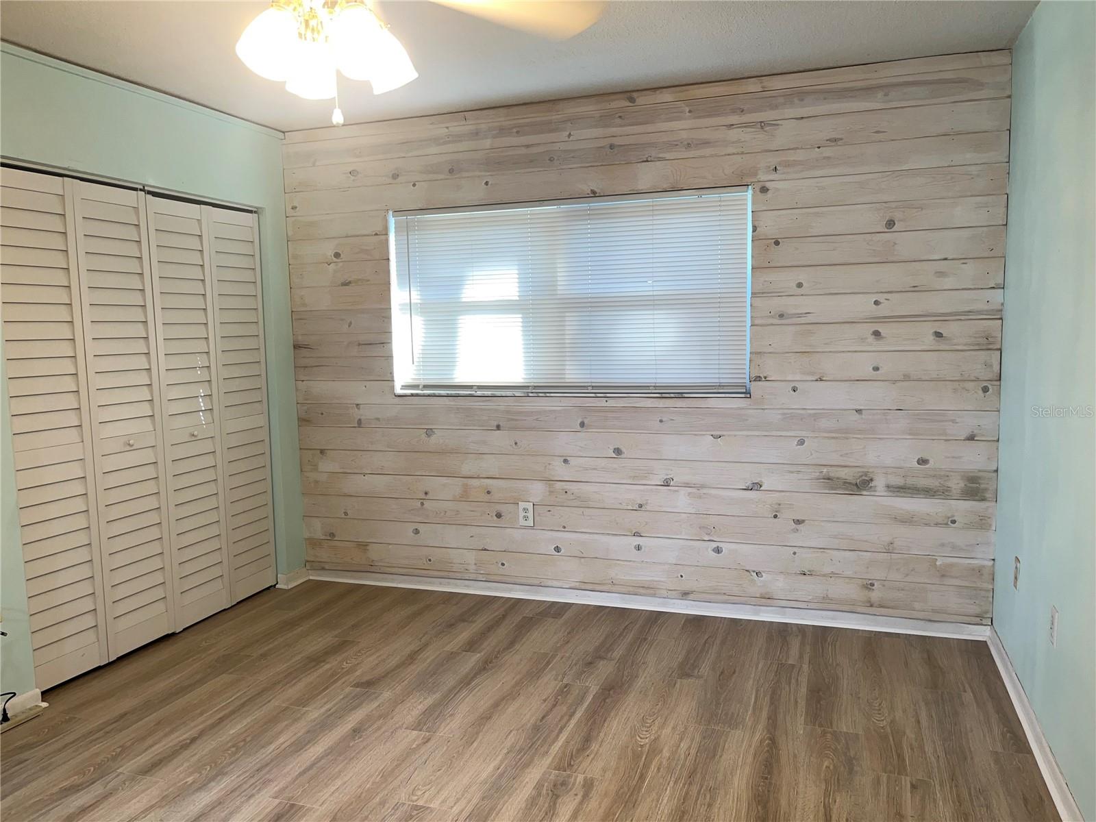 Image 23 of 34 For 871 New York Avenue 104