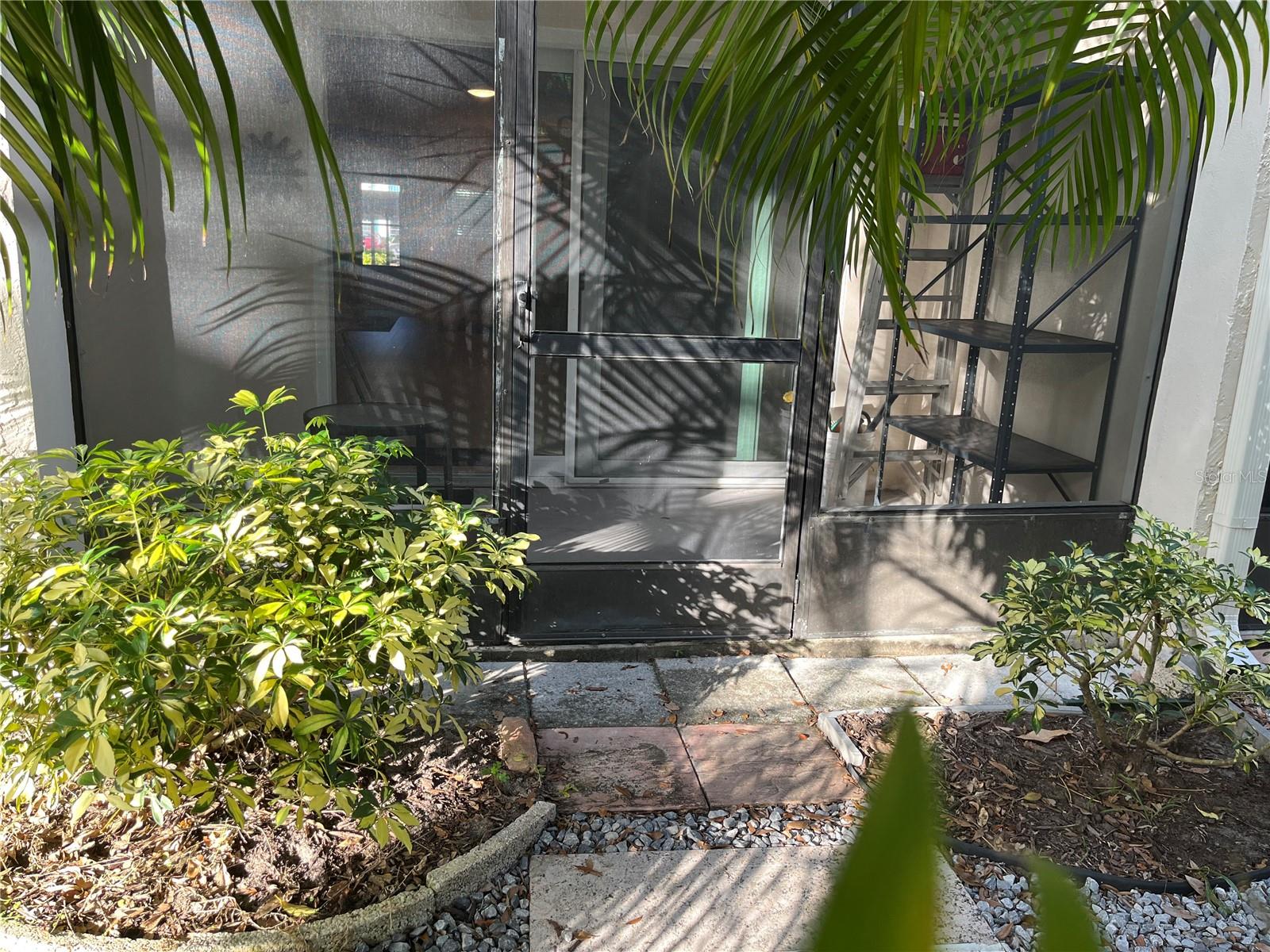 Image 4 of 34 For 871 New York Avenue 104