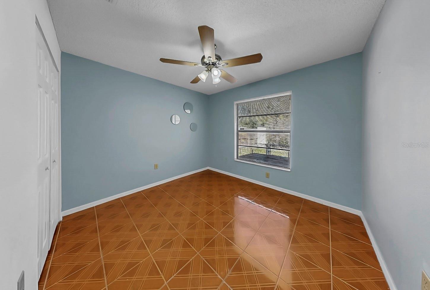 Image 43 of 54 For 11722 Lynn Brook Circle