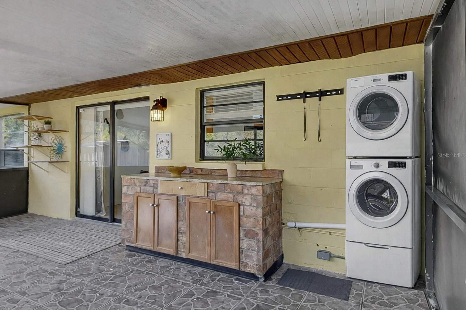 Image 48 of 54 For 11722 Lynn Brook Circle