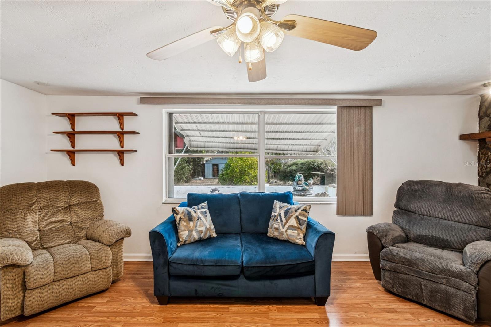 Image 27 of 80 For 14324 Thompson Avenue