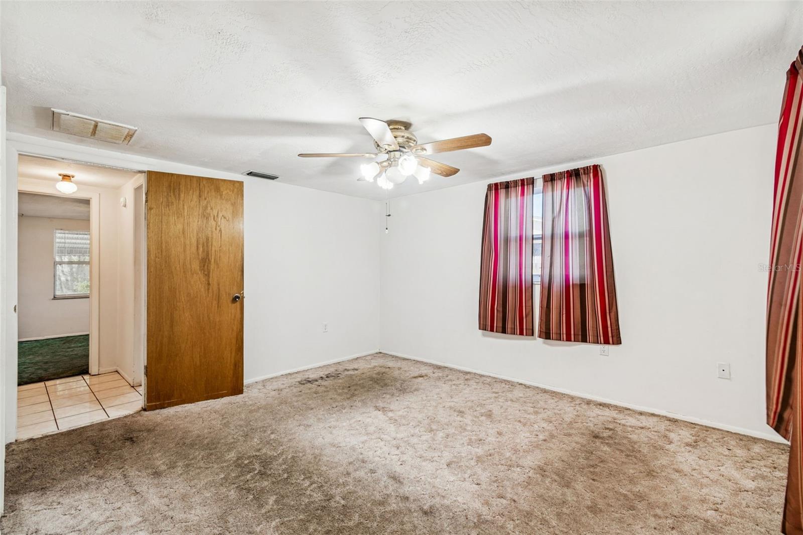 Image 34 of 80 For 14324 Thompson Avenue