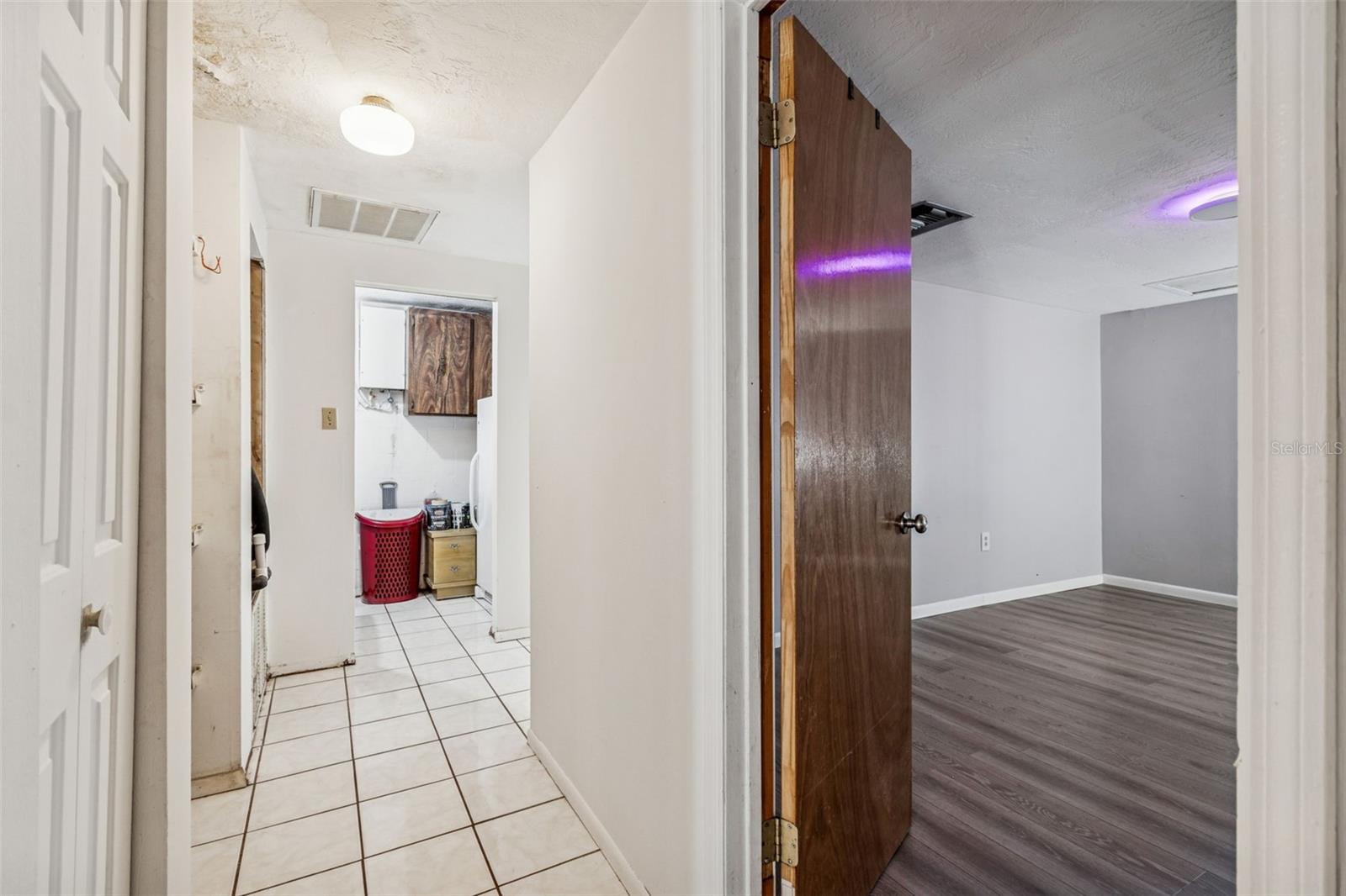 Image 42 of 80 For 14324 Thompson Avenue