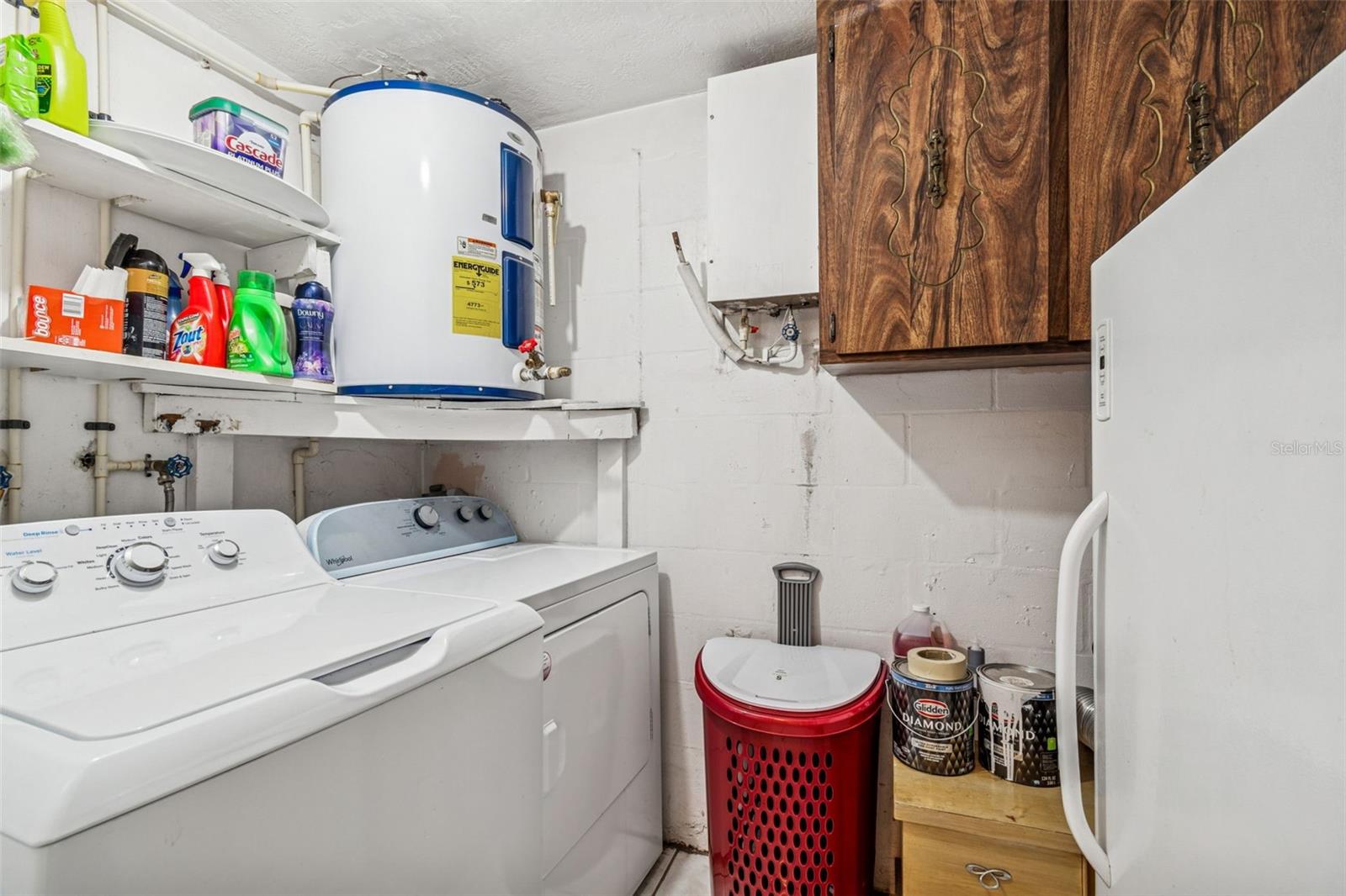 Image 48 of 80 For 14324 Thompson Avenue