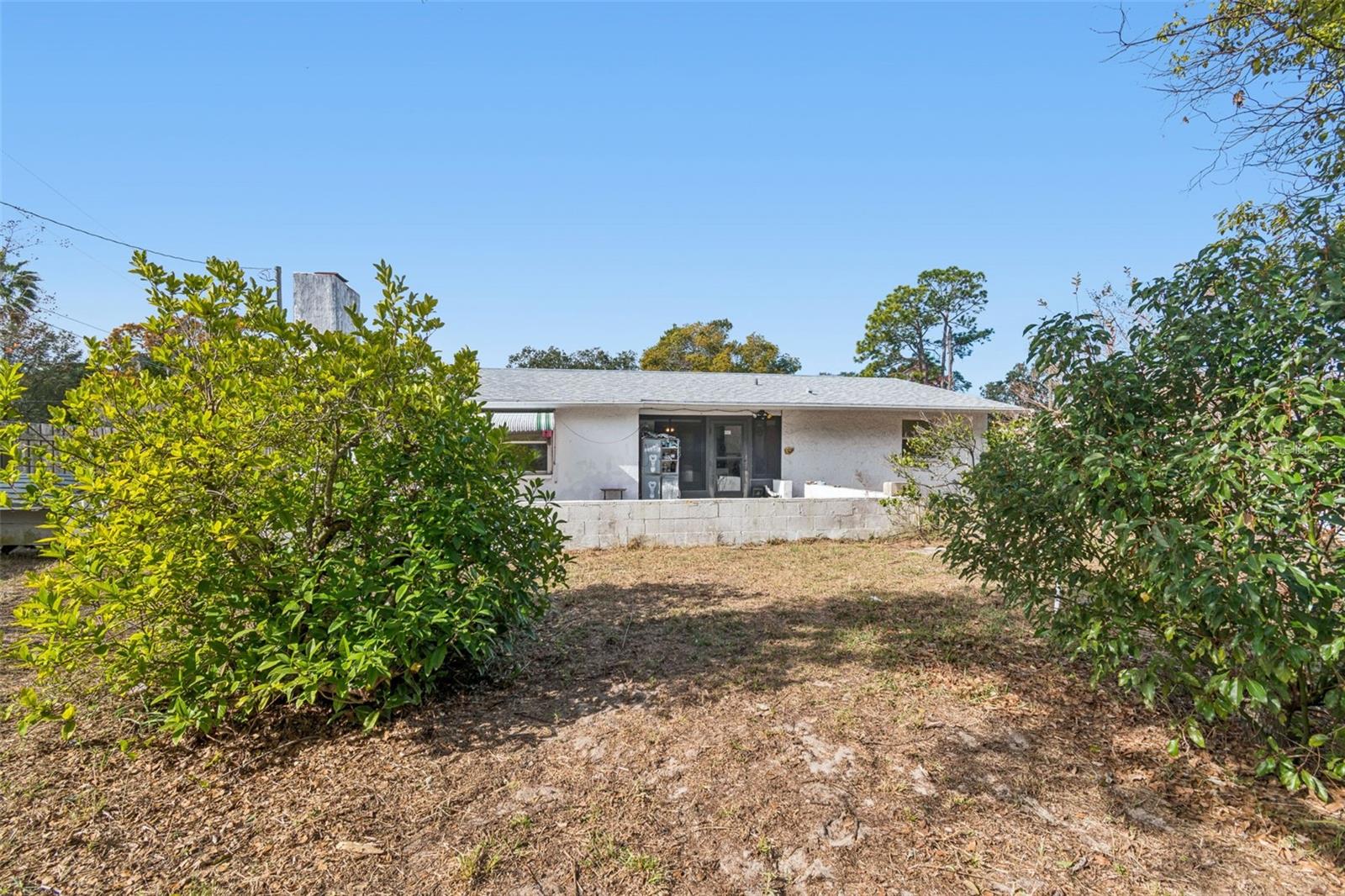 Image 58 of 80 For 14324 Thompson Avenue