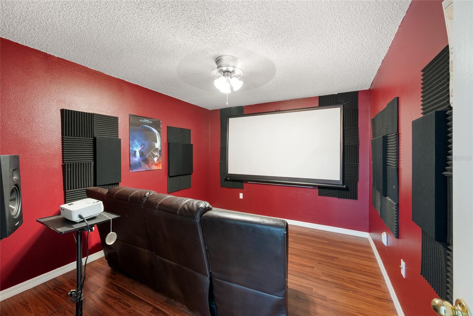 Image 13 of 33 For 8714 Martinique Lane