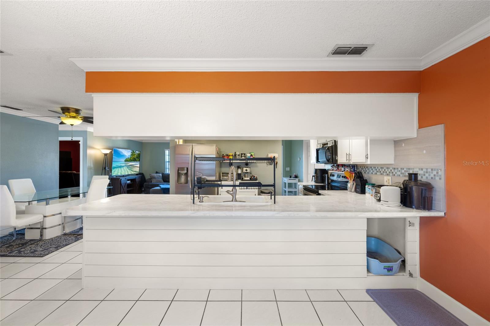 Image 19 of 33 For 8714 Martinique Lane